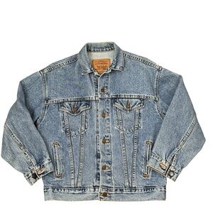 Vintage 90s Made in USA Levi Strauss Blue Trucker Classic Denim Jacket